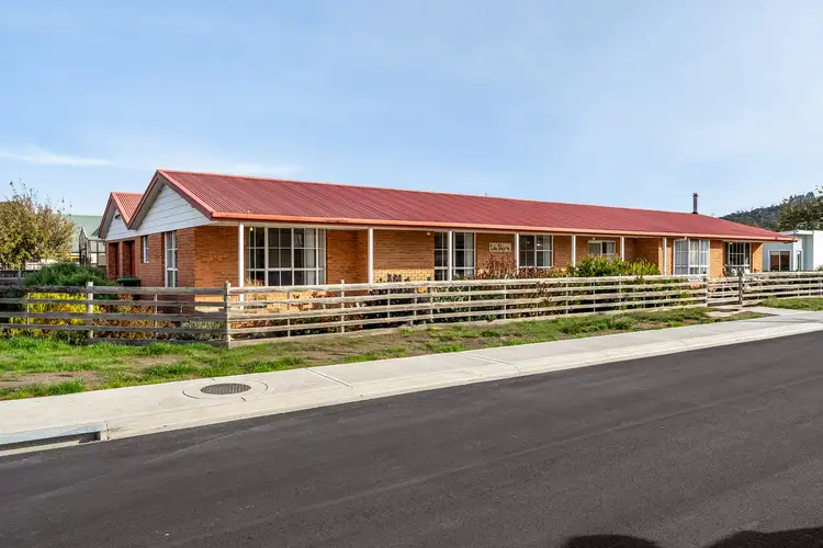 13 Cremorne Avenue, Cremorne TAS 7024