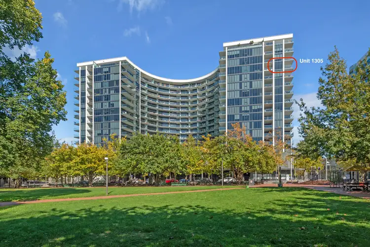 1305/240 Bunda Street, City ACT 2601