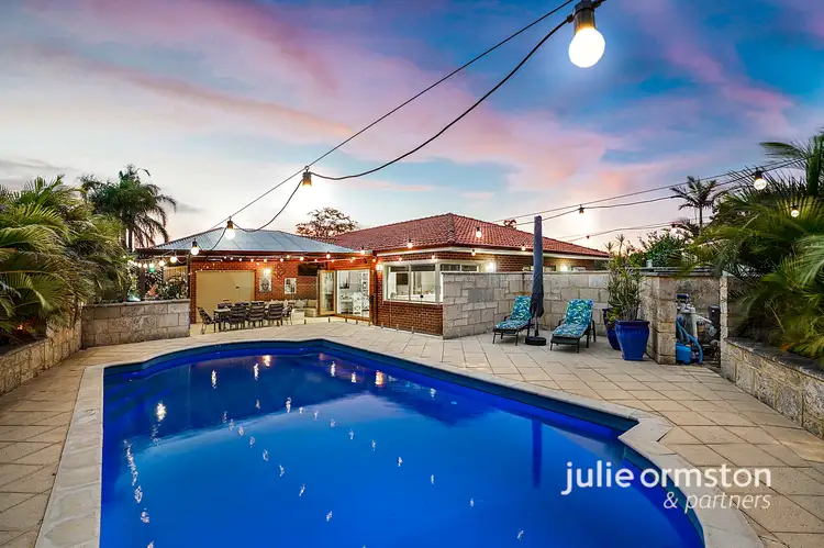 9 Conder Place, Woodvale WA 6026