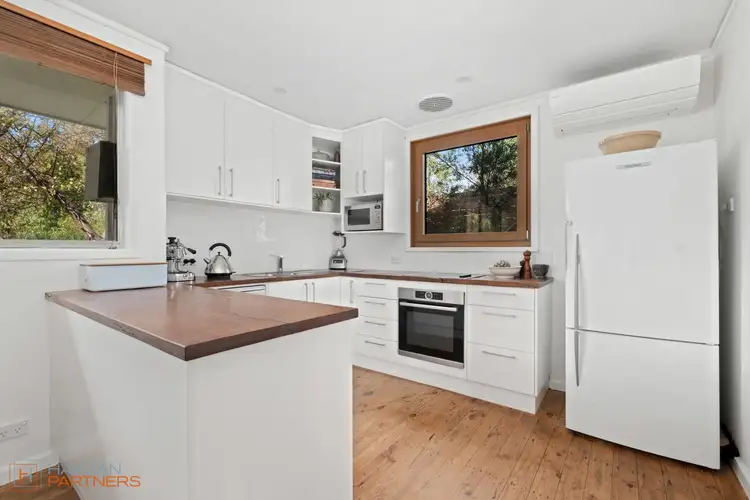 Fifth view of Homely house listing, 7 Sutton Place, Farrer ACT 2607