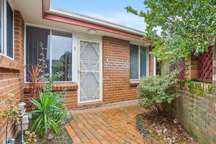 Second view of Homely villa listing, 3/76 Kenny Street, Wollongong NSW 2500
