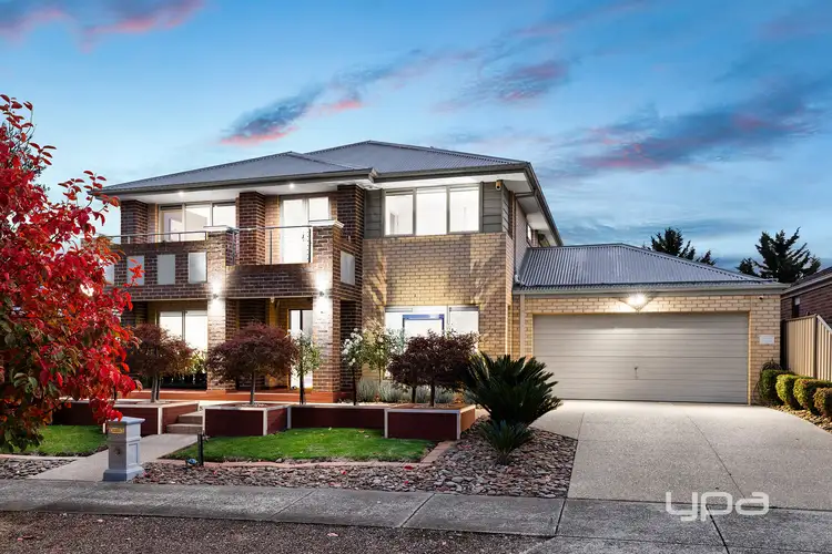 Second view of Homely house listing, 2 Beechwood Grove, Burnside Heights VIC 3023