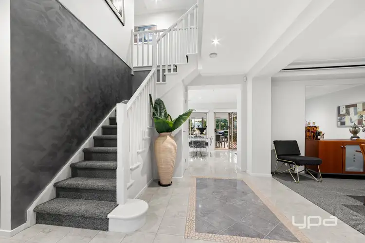 Sixth view of Homely house listing, 2 Beechwood Grove, Burnside Heights VIC 3023