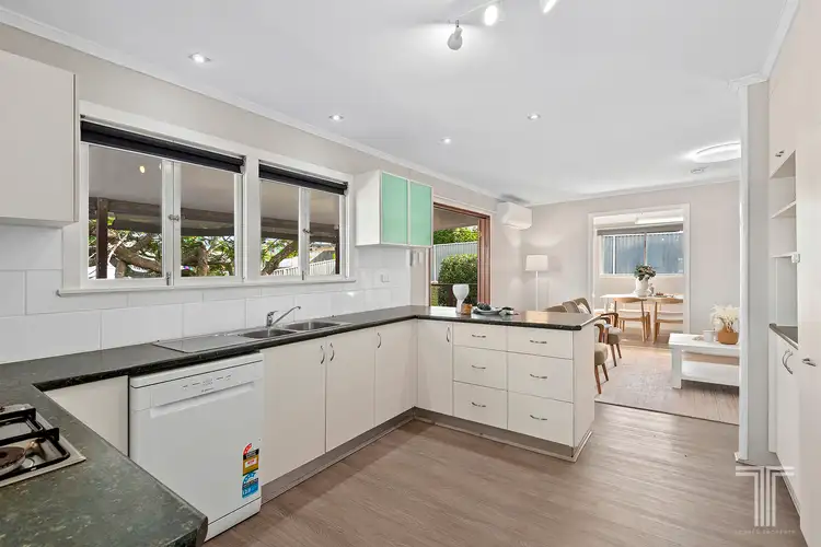 Sixth view of Homely house listing, 2 Condong Street, Mansfield QLD 4122