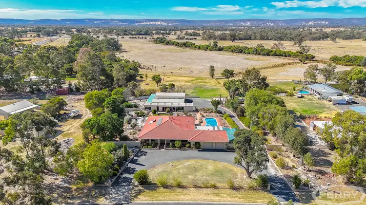 9 Eaglehawk Drive, Ravenswood WA 6208