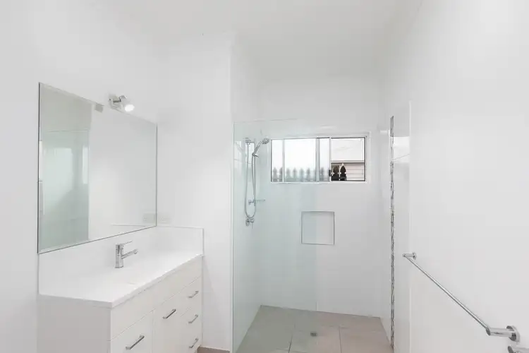 Fourth view of Homely unit listing, 10/12 Ann Street, West Rockhampton QLD 4700