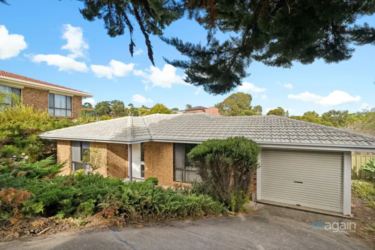 12 Luderitz Close, Hallett Cove SA 5158