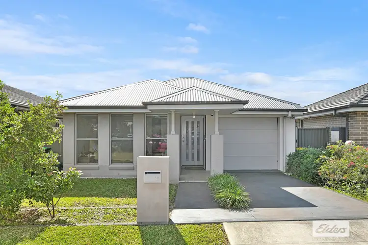 35 Flagship Ridge, Jordan Springs NSW 2747