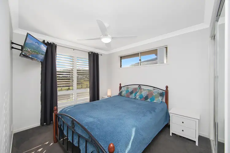 Sixth view of Homely house listing, 8 Cadogan Crescent, Woongarrah NSW 2259
