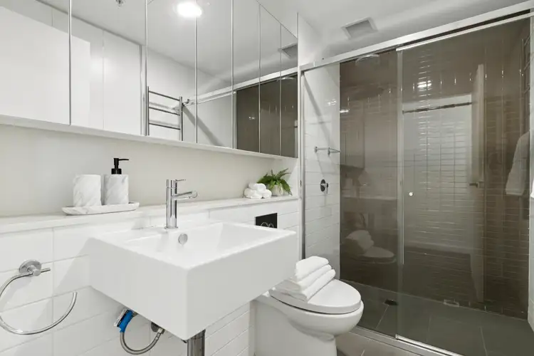 Sixth view of Homely studio listing, 905/38 Atchison Street, St Leonards NSW 2065