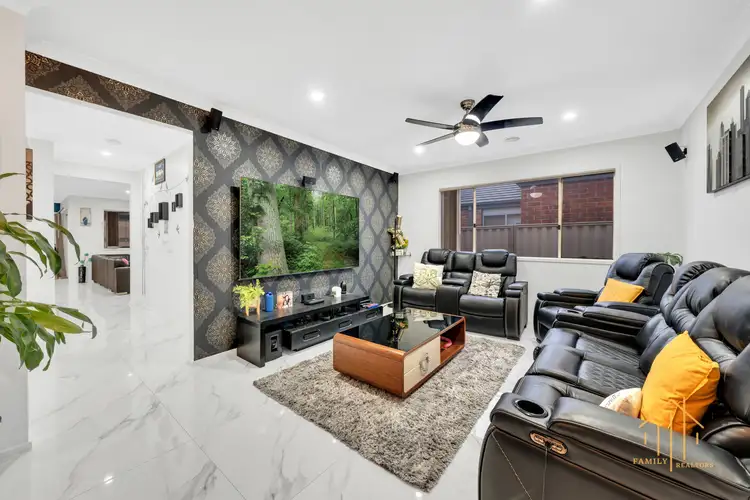 Fifth view of Homely house listing, 19 Rosella Avenue, Pakenham VIC 3810