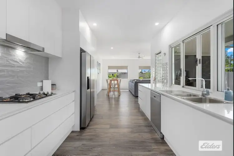 1/835 Boat Harbour Drive, Urangan QLD 4655