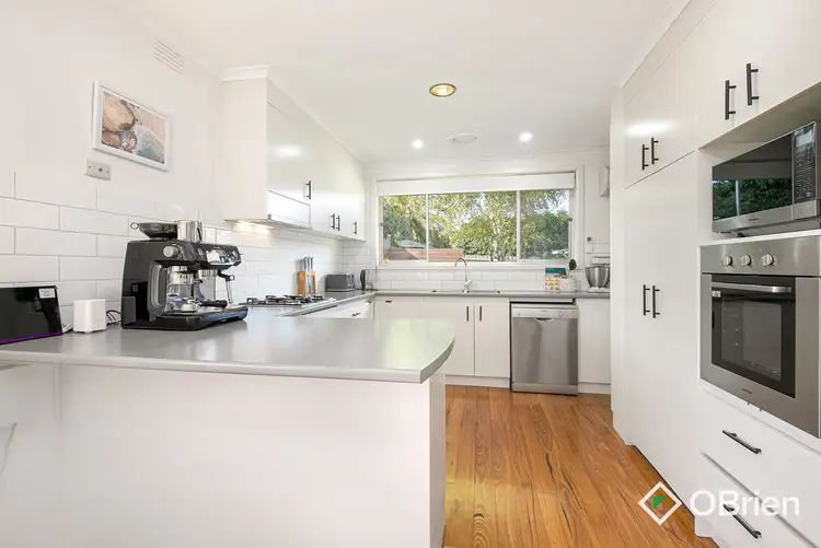 Fifth view of Homely house listing, 6 Catalina Court, Frankston VIC 3199