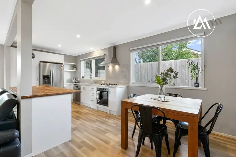 Fifth view of Homely house listing, 2 Carlisle Court, Frankston VIC 3199