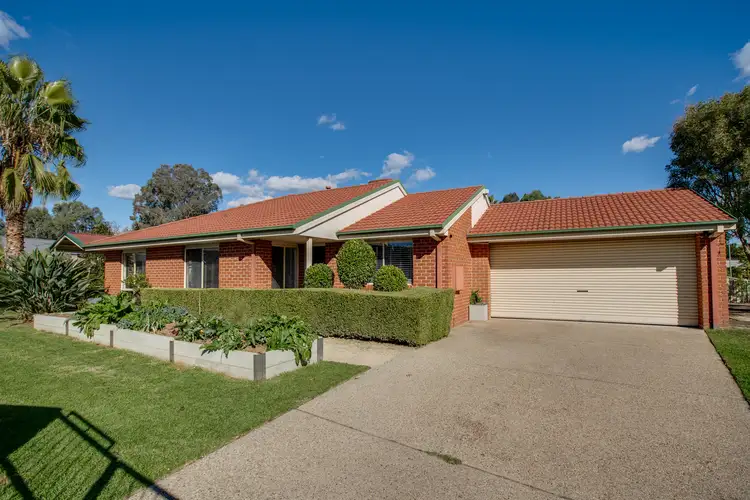 922 Fairview Drive, North Albury NSW 2640