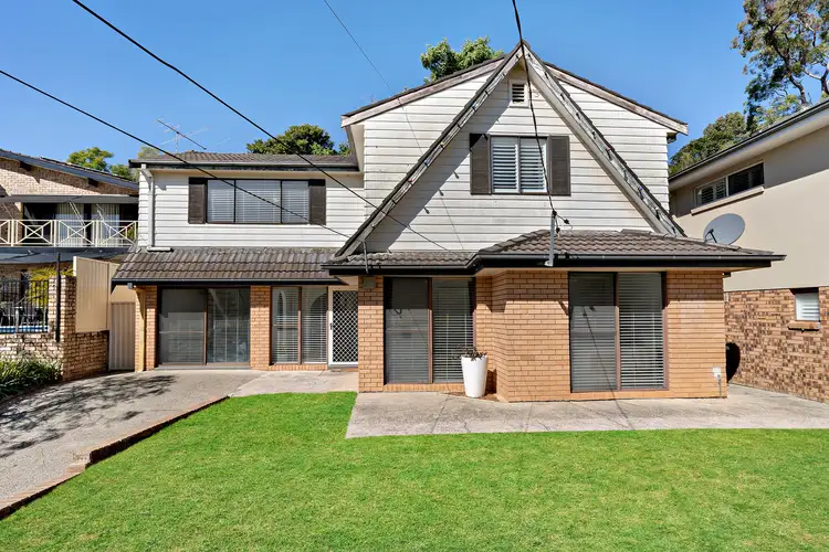 24 Brooke Street, Yarrawarrah NSW 2233