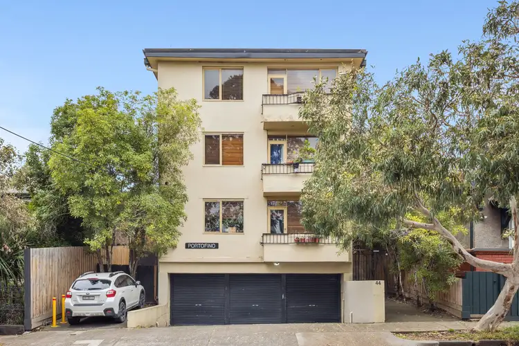 10/44 Robe Street, St Kilda VIC 3182