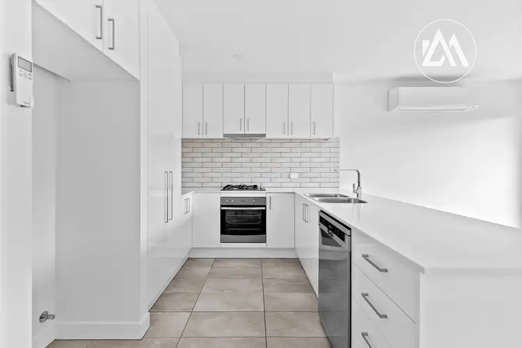 Fourth view of Homely townhouse listing, 4/16 Mereweather Avenue, Frankston VIC 3199