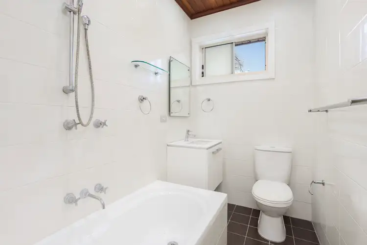 Fourth view of Homely unit listing, 5/2 Oxley Avenue, Jannali NSW 2226
