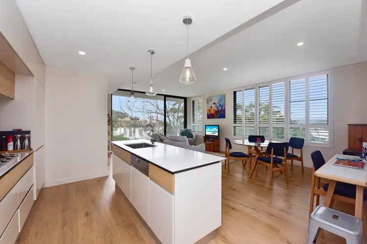 303/20 Kendall Street, Gosford NSW 2250