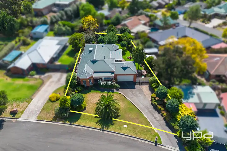 10 Horder Crescent, Darley VIC 3340