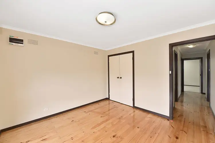 Sixth view of Homely unit listing, 8/54-56 St Vigeons Road, Reservoir VIC 3073