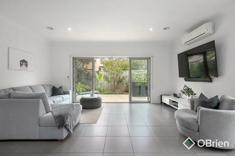 Fifth view of Homely unit listing, 19 Augusta Crescent, Frankston VIC 3199