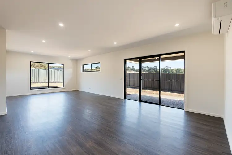 Fifth view of Homely house listing, 4 Yulawil Avenue, Campbells Creek VIC 3451