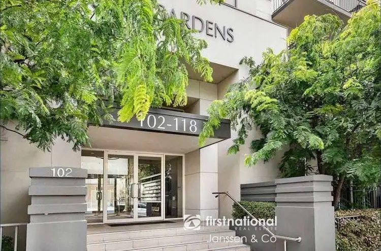 110/102-118 Camberwell Road, Hawthorn East VIC 3123
