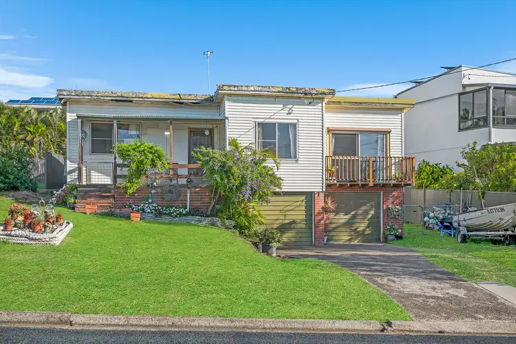 9 First Avenue, Bonny Hills NSW 2445