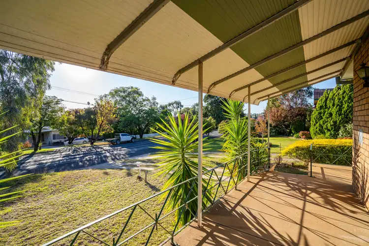 17 Binni Creek Road, Cowra NSW 2794