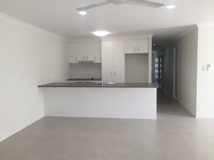 Second view of Homely house listing, 39 Anchorage Drive, Birtinya QLD 4575