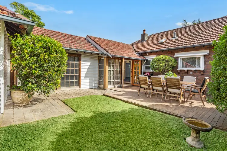 25 Weedon Road, Artarmon NSW 2064