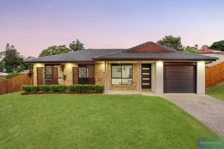 4 Dendy Place, Edens Landing QLD 4207