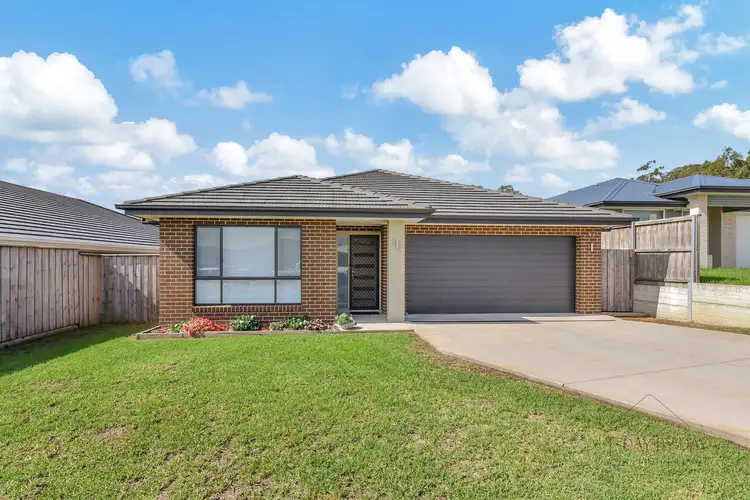 16 Kurrabung Drive, Fletcher NSW 2287