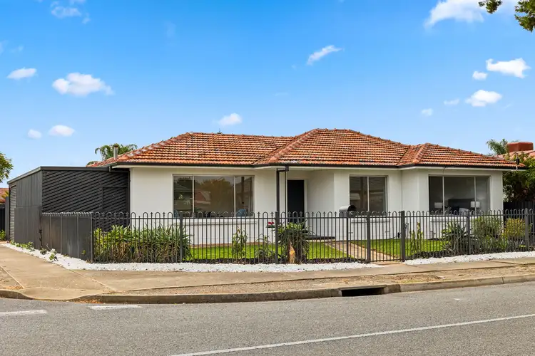 54 Wallala Avenue, Park Holme SA 5043