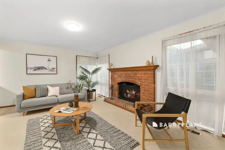 Sixth view of Homely house listing, 6 Shannon Way, Berwick VIC 3806