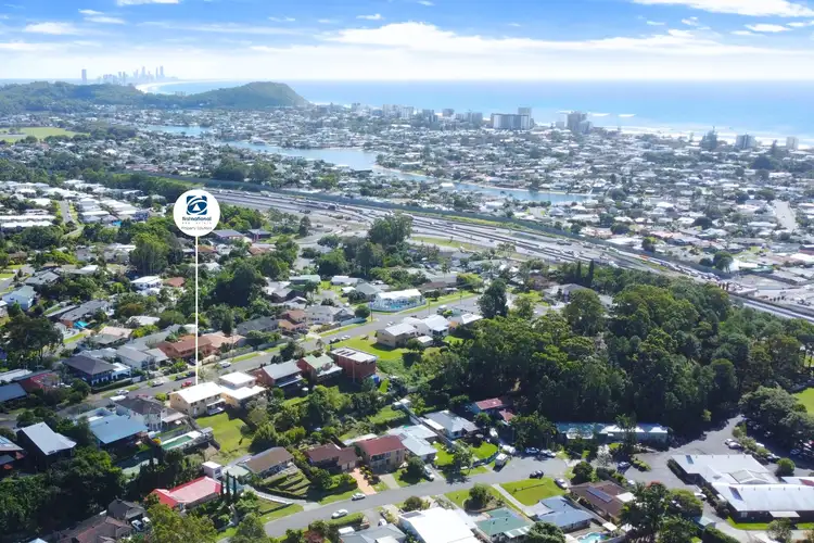 22 Seaview Parade, Elanora QLD 4221