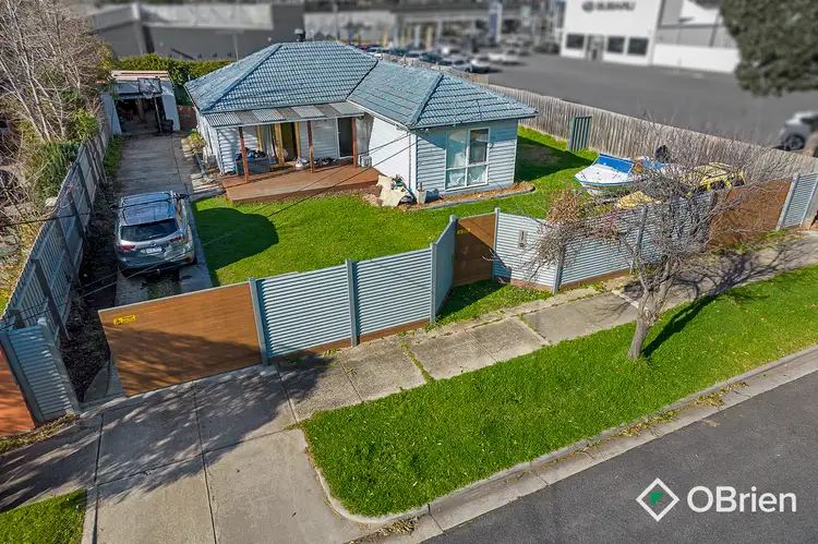 18 Bainbridge Avenue, Seaford VIC 3198