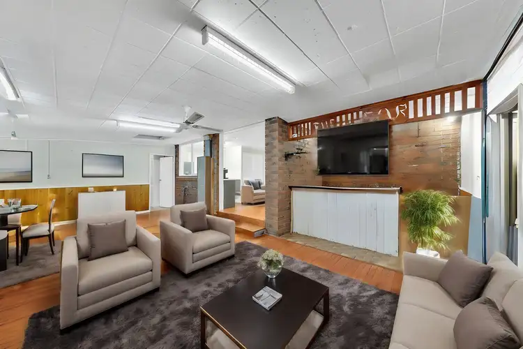 Fifth view of Homely house listing, 1 Somerset Close, Werribee VIC 3030