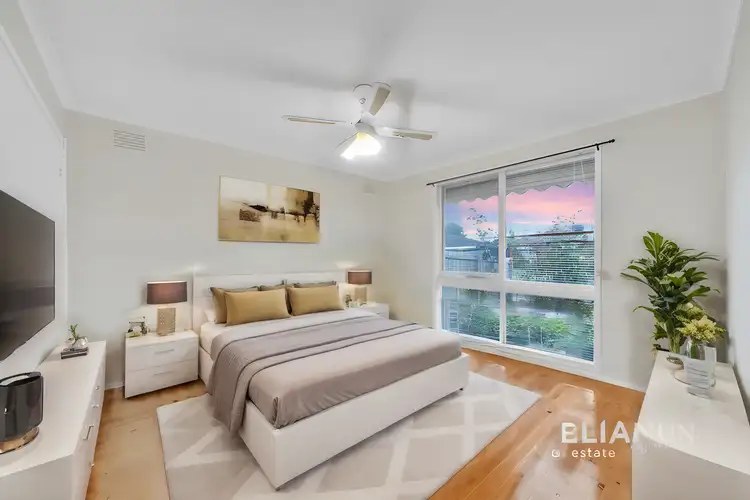 Sixth view of Homely house listing, 1 Somerset Close, Werribee VIC 3030