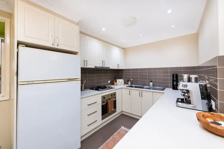 Fifth view of Homely unit listing, 3/12 Atholbar Way, Queanbeyan NSW 2620