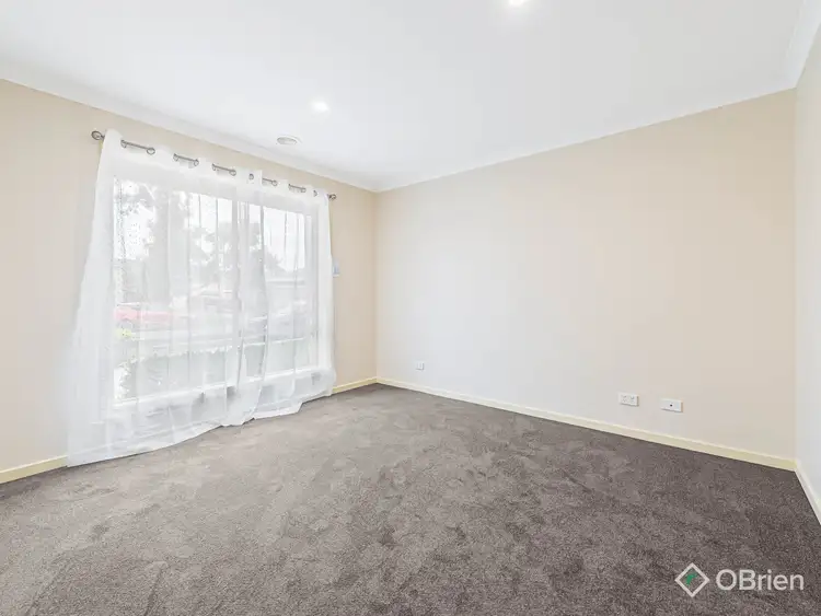 Sixth view of Homely house listing, 32 Hatchlands Drive, Deer Park VIC 3023