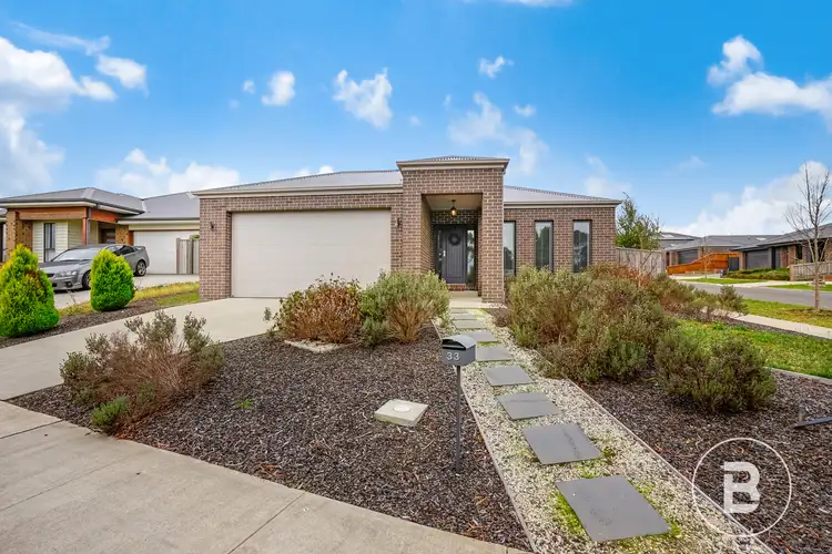 33 Cortina Drive, Winter Valley VIC 3358