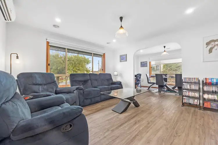 Fifth view of Homely unit listing, 1/620 Doveton Street North, Soldiers Hill VIC 3350