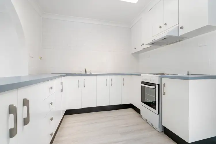 Fourth view of Homely apartment listing, 4/737 East Street, East Albury NSW 2640