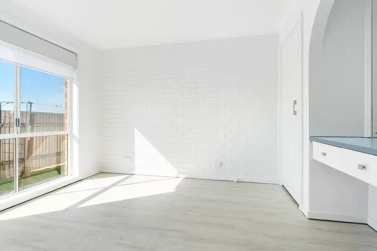 Fifth view of Homely apartment listing, 4/737 East Street, East Albury NSW 2640