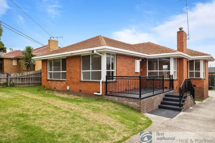 1/10 Meredith Street, Noble Park North VIC 3174