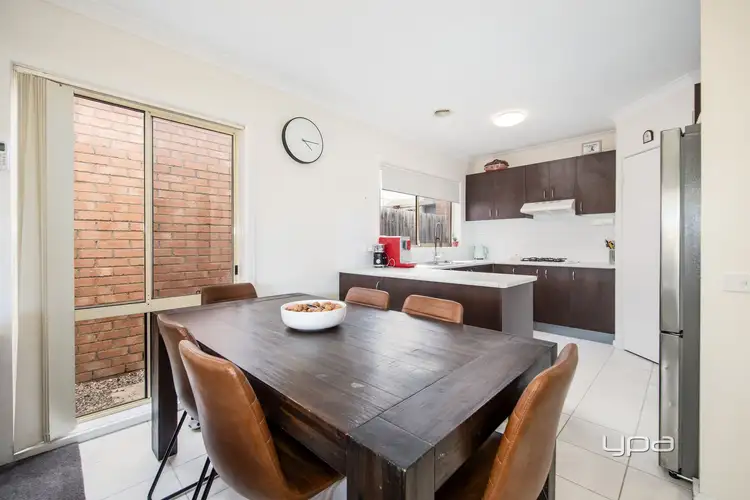 Fifth view of Homely house listing, 16 Tintern Loop, Hillside VIC 3037