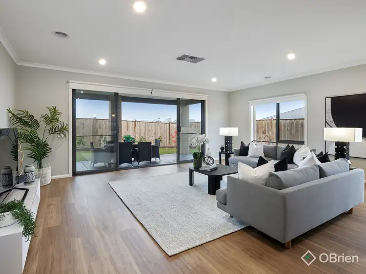 Sixth view of Homely house listing, 7 Newton Avenue, Warragul VIC 3820
